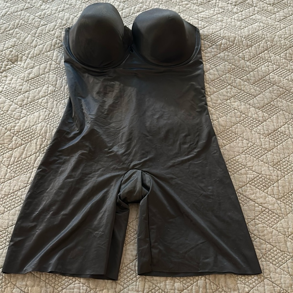 NWT 1/Black & 1/Neutral Red Hot Spanx Strapless Cupped Bodysuit Sz. 1X $35 ea